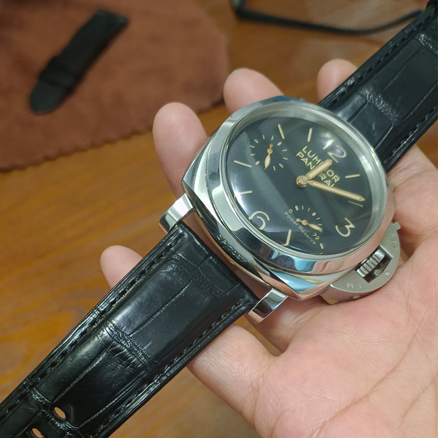 HANDMADE LEATHER WATCH STRAP FOR PANERAI